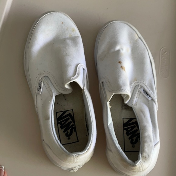 white vans slip ons size 6